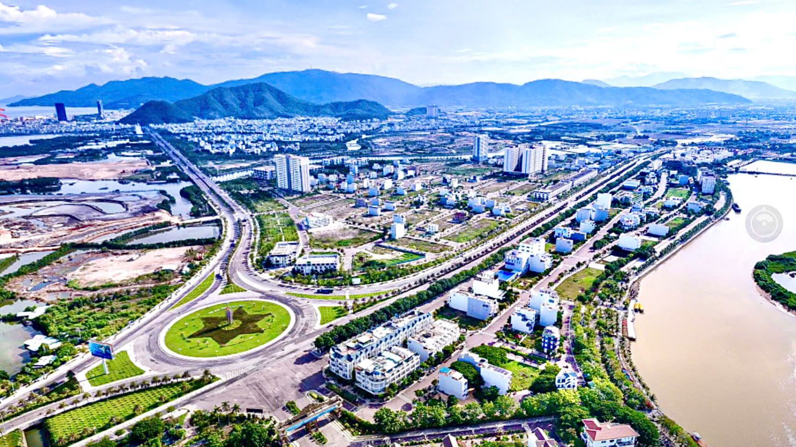 Đại phú gia quy nhơn thái vĩnh thành