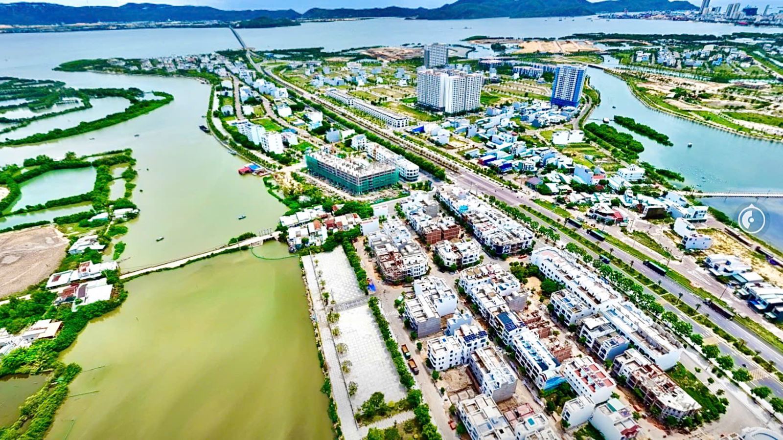 nhà đất chợ góc phú gia riveride quy nhơn